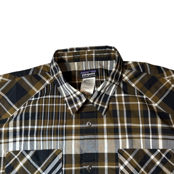 Patagonia Button Up Shirt Men's XL Plaid Organic Cotton Short Sleeve - Picture 2 of 6